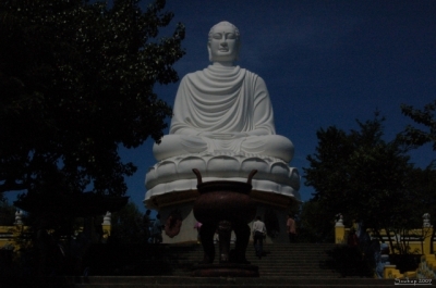 pagoda Long Son - socha Blho Budhy
